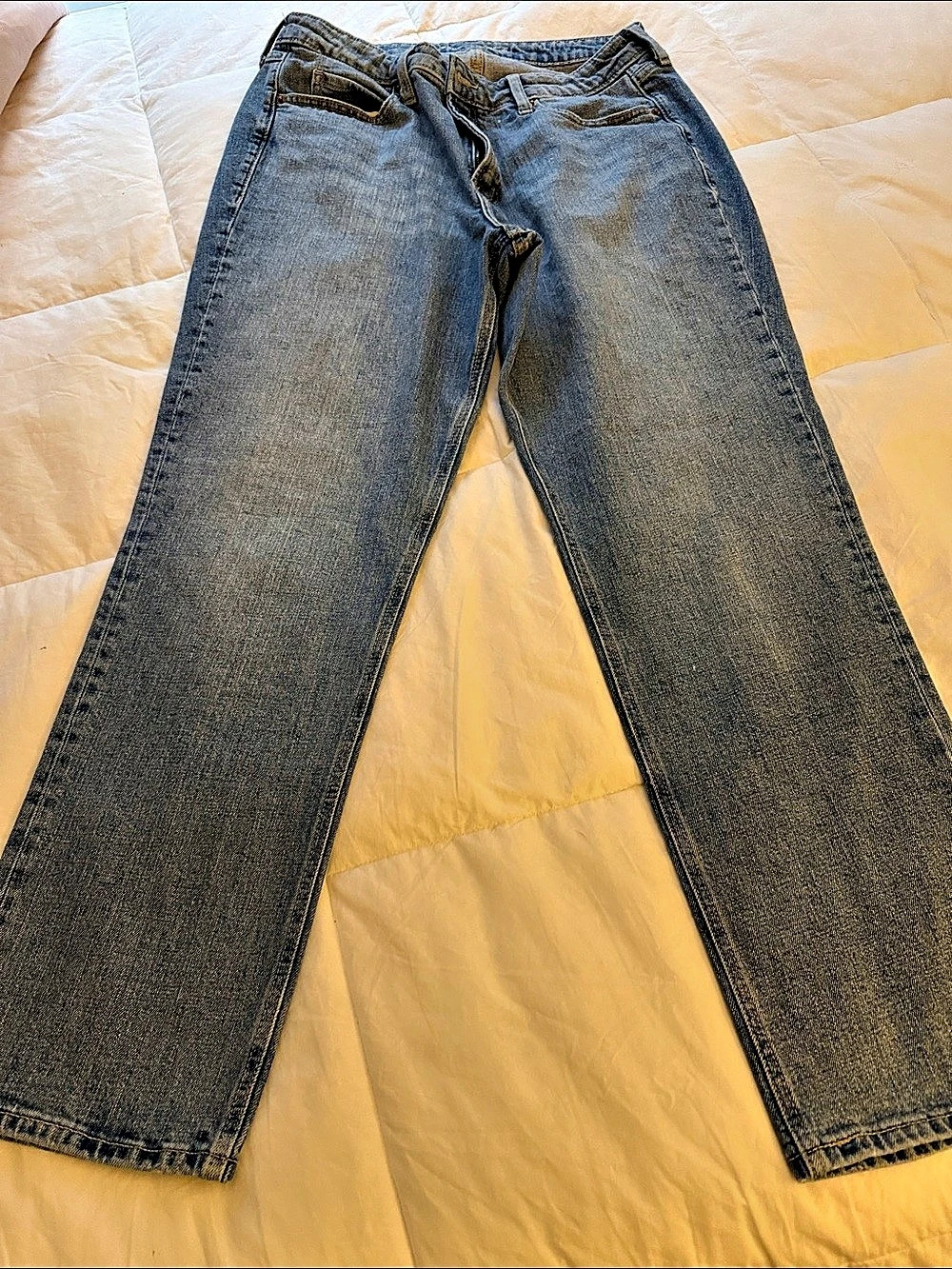 Old Navy Extra High-Waisted Straight Secret-Smooth Pocket Jeans, Blue